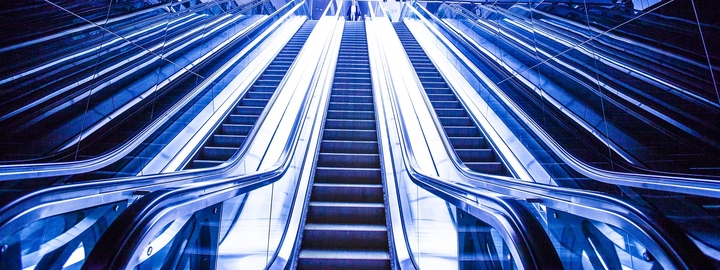 escalator image